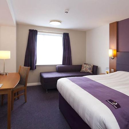 Premier Inn Bournemouth East Exterior photo